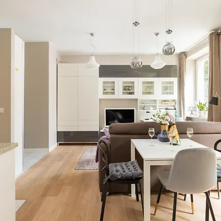Cosy Nowy Swiat Srodmiescie By Renters Lägenhet *