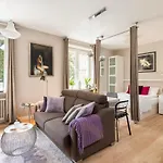Apartman Cosy Nowy Swiat Srodmiescie By Renters