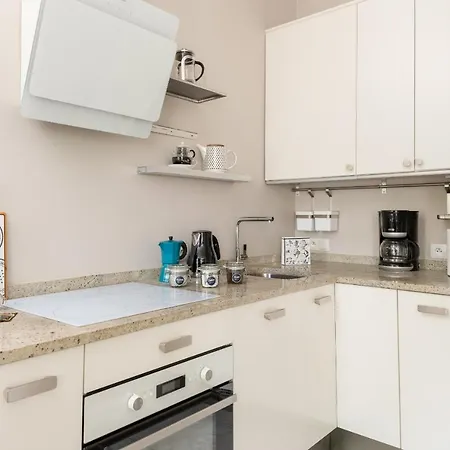 Cosy Nowy świat śródmieście By Renters *